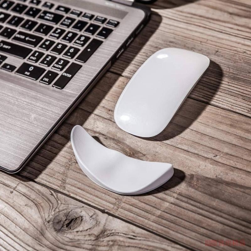 مسند معصم من السيليكون على شكل - مراجعة Gaming Keyboard Hand وسعره